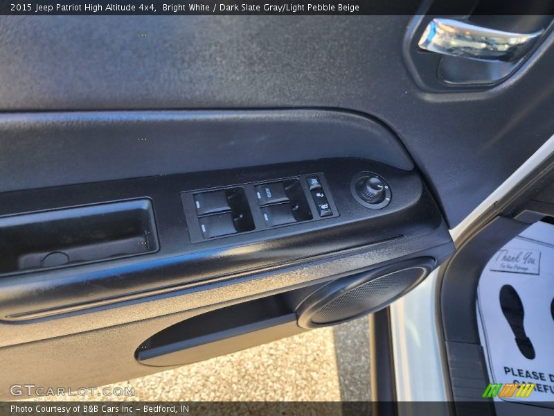 Bright White / Dark Slate Gray/Light Pebble Beige 2015 Jeep Patriot High Altitude 4x4