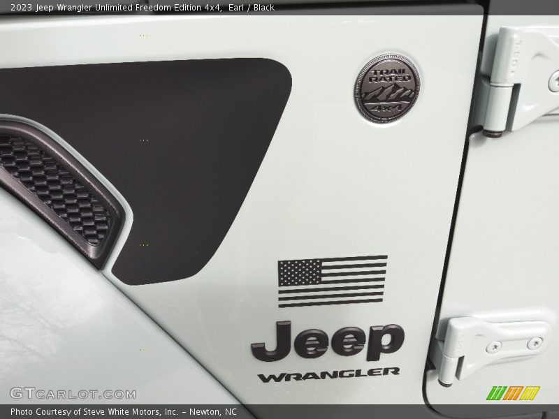  2023 Wrangler Unlimited Freedom Edition 4x4 Logo