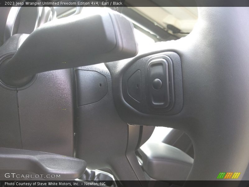 Earl / Black 2023 Jeep Wrangler Unlimited Freedom Edition 4x4
