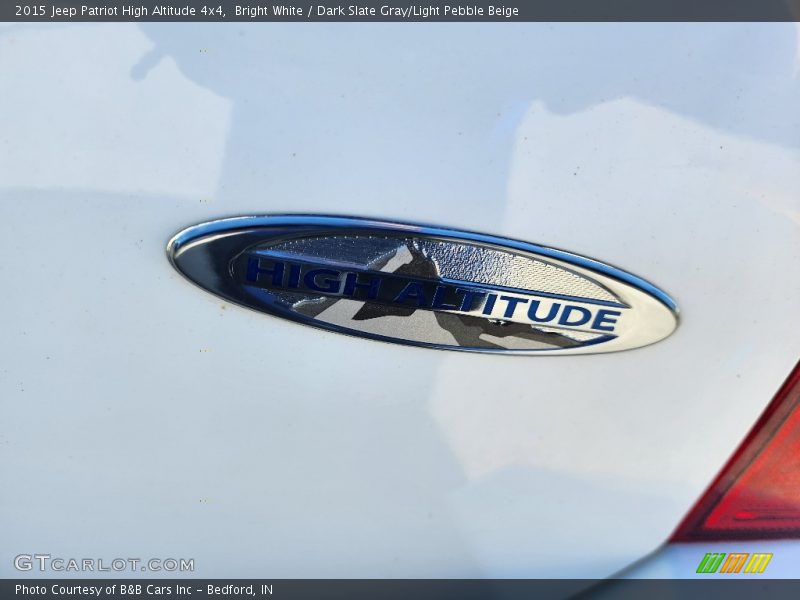 Bright White / Dark Slate Gray/Light Pebble Beige 2015 Jeep Patriot High Altitude 4x4