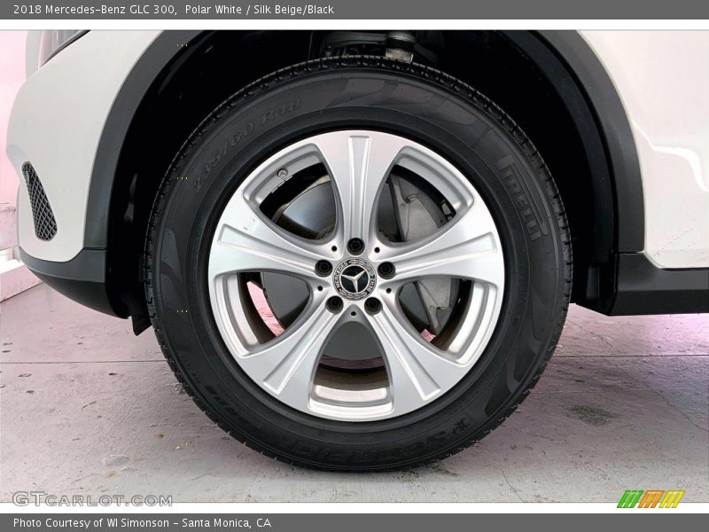 Polar White / Silk Beige/Black 2018 Mercedes-Benz GLC 300