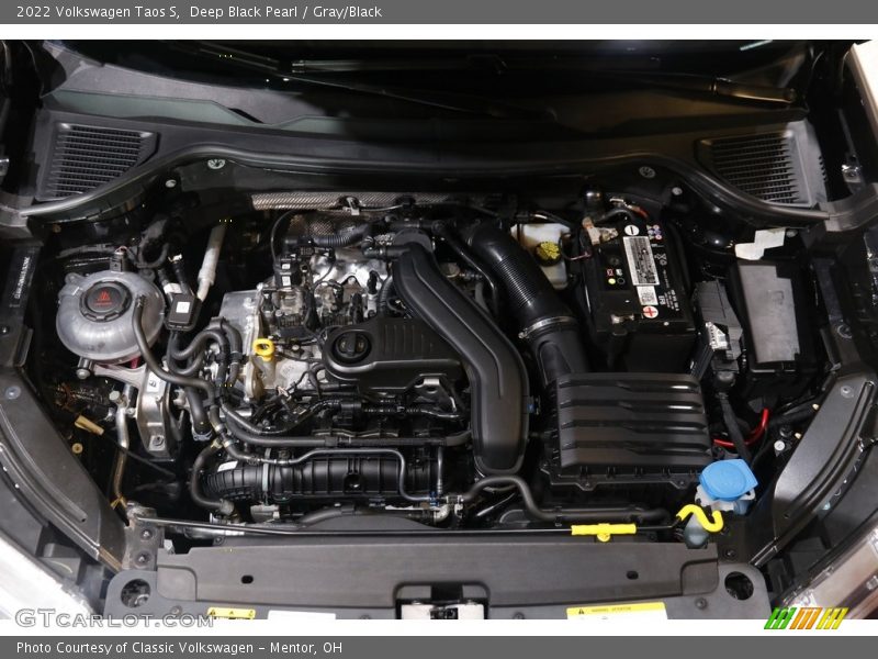 Deep Black Pearl / Gray/Black 2022 Volkswagen Taos S