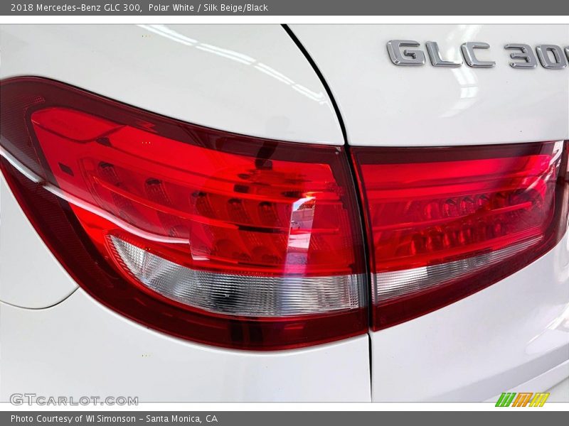 Polar White / Silk Beige/Black 2018 Mercedes-Benz GLC 300