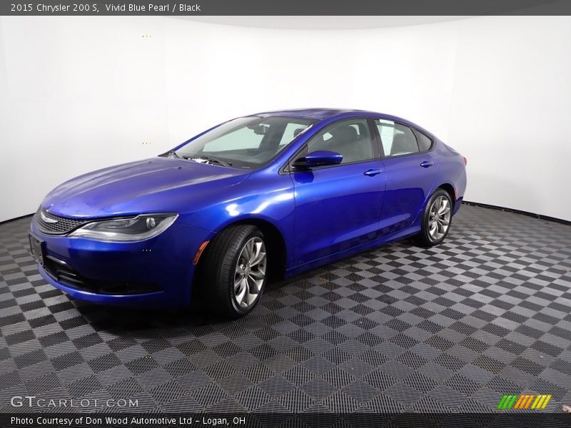 Vivid Blue Pearl / Black 2015 Chrysler 200 S