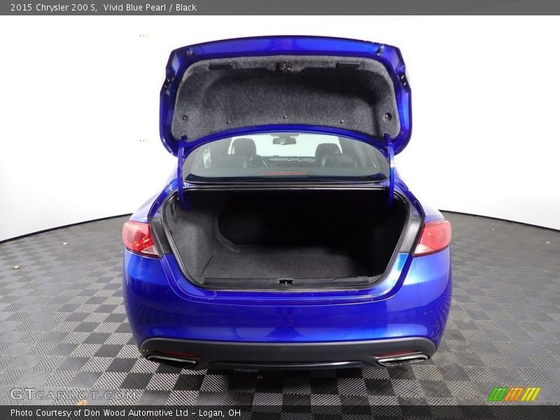 Vivid Blue Pearl / Black 2015 Chrysler 200 S