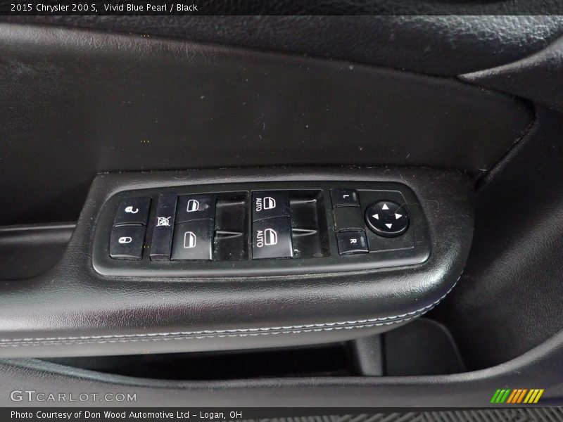 Vivid Blue Pearl / Black 2015 Chrysler 200 S