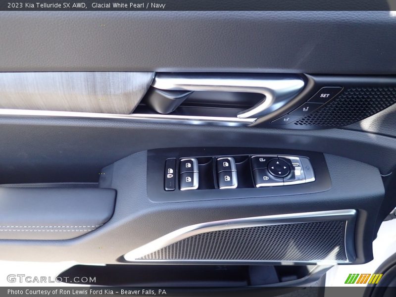 Glacial White Pearl / Navy 2023 Kia Telluride SX AWD