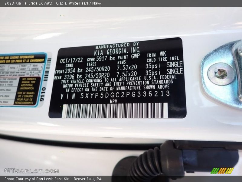 Glacial White Pearl / Navy 2023 Kia Telluride SX AWD