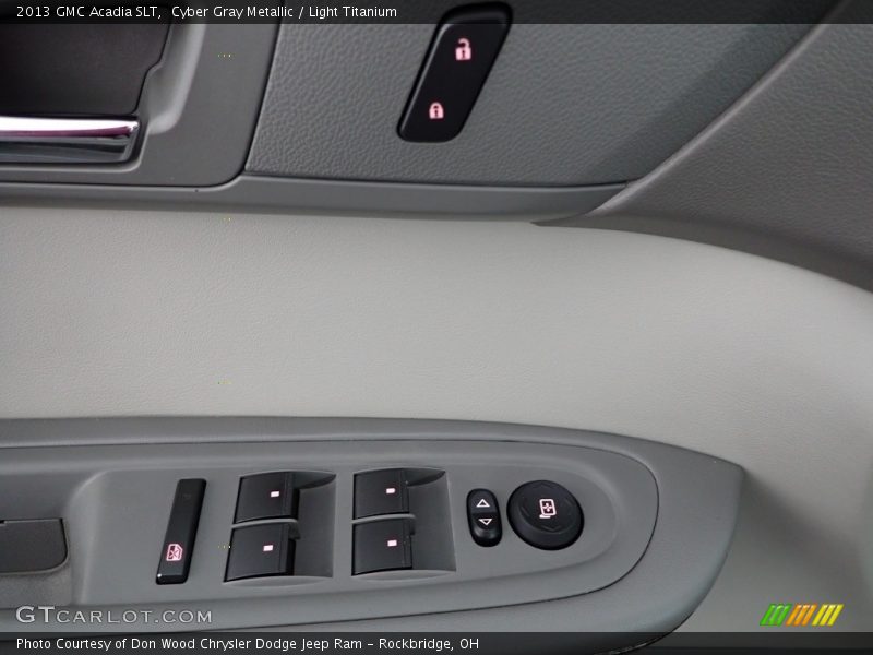 Cyber Gray Metallic / Light Titanium 2013 GMC Acadia SLT