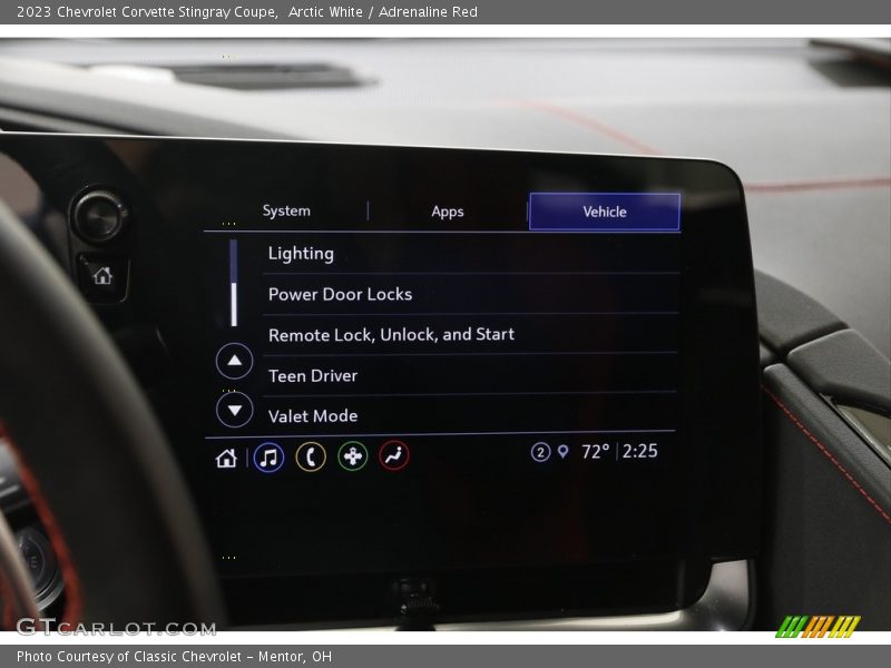 Arctic White / Adrenaline Red 2023 Chevrolet Corvette Stingray Coupe