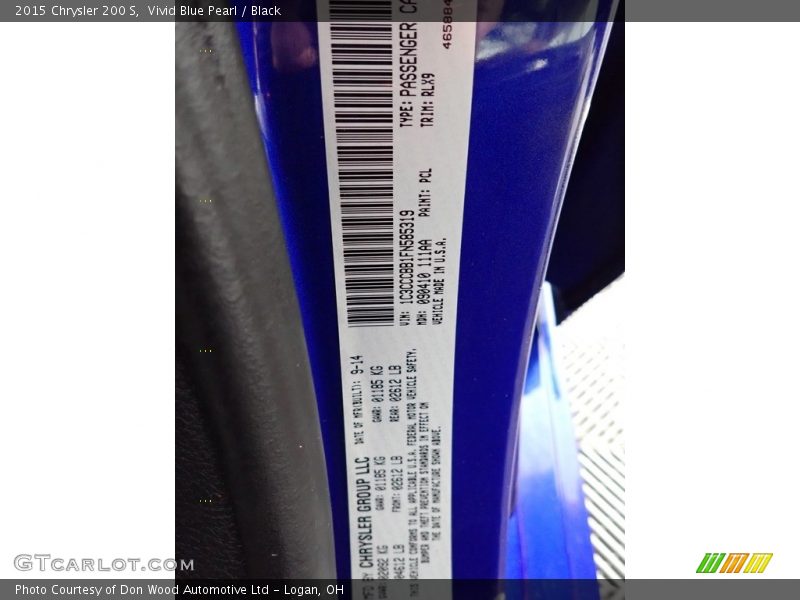 Vivid Blue Pearl / Black 2015 Chrysler 200 S