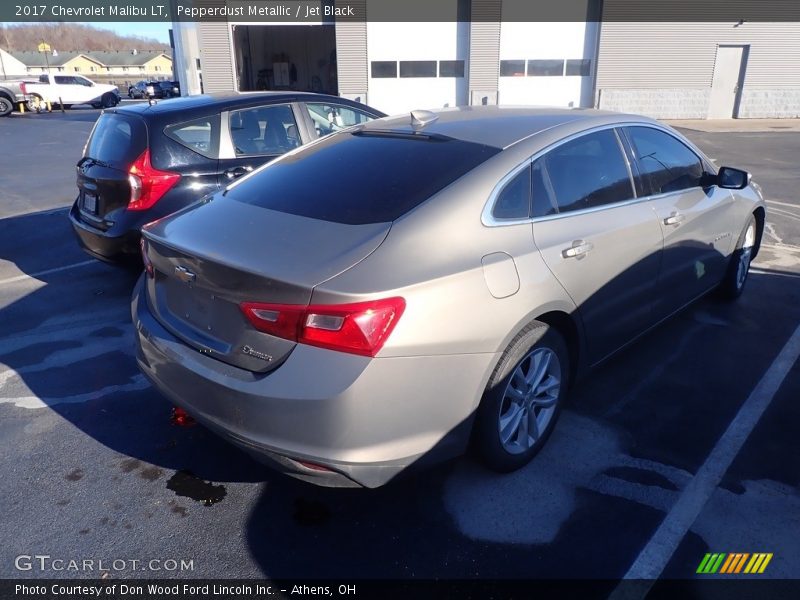 Pepperdust Metallic / Jet Black 2017 Chevrolet Malibu LT