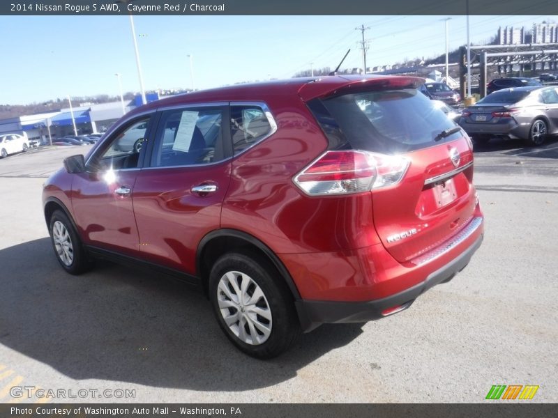 Cayenne Red / Charcoal 2014 Nissan Rogue S AWD