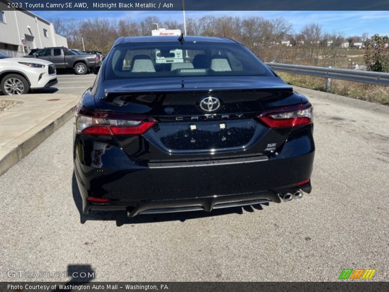 Midnight Black Metallic / Ash 2023 Toyota Camry SE AWD