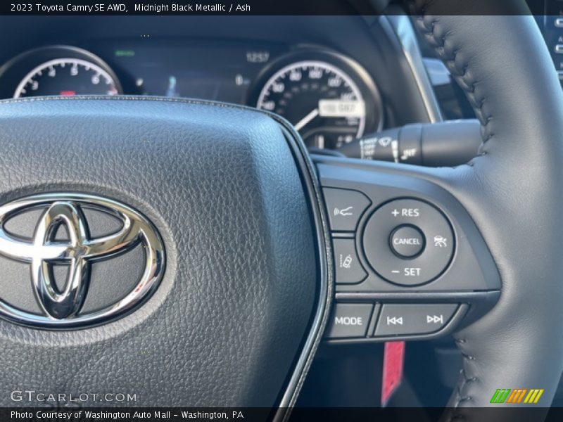  2023 Camry SE AWD Steering Wheel