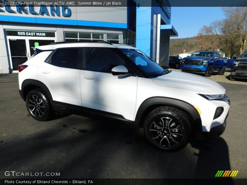 Summit White / Jet Black 2023 Chevrolet TrailBlazer ACTIV AWD