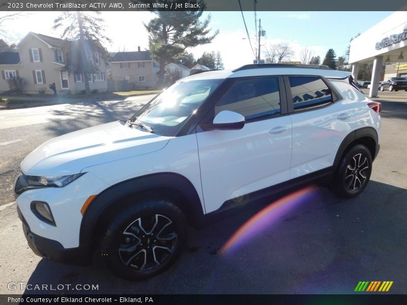 Summit White / Jet Black 2023 Chevrolet TrailBlazer ACTIV AWD