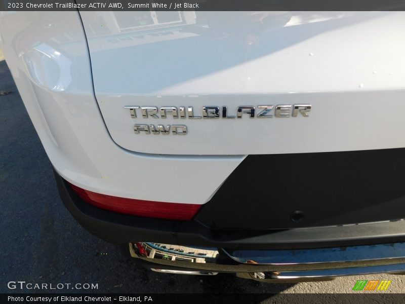 Summit White / Jet Black 2023 Chevrolet TrailBlazer ACTIV AWD