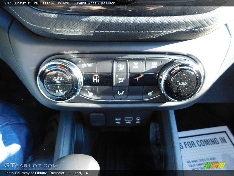 Summit White / Jet Black 2023 Chevrolet TrailBlazer ACTIV AWD