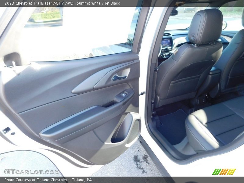 Summit White / Jet Black 2023 Chevrolet TrailBlazer ACTIV AWD