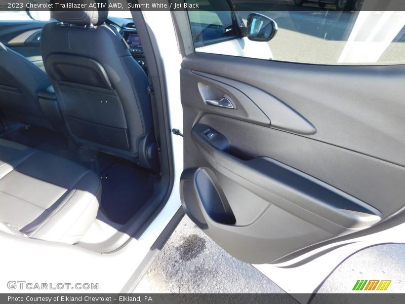 Summit White / Jet Black 2023 Chevrolet TrailBlazer ACTIV AWD