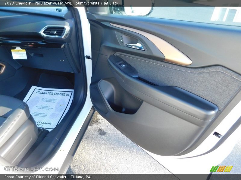 Summit White / Jet Black 2023 Chevrolet TrailBlazer ACTIV AWD