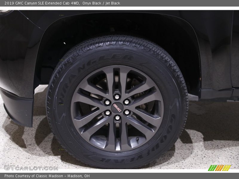  2019 Canyon SLE Extended Cab 4WD Wheel