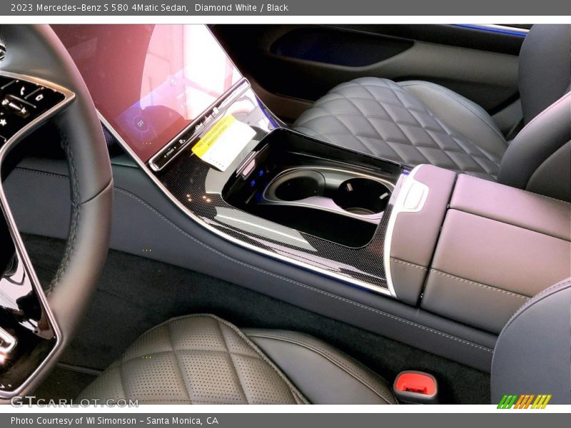 Diamond White / Black 2023 Mercedes-Benz S 580 4Matic Sedan