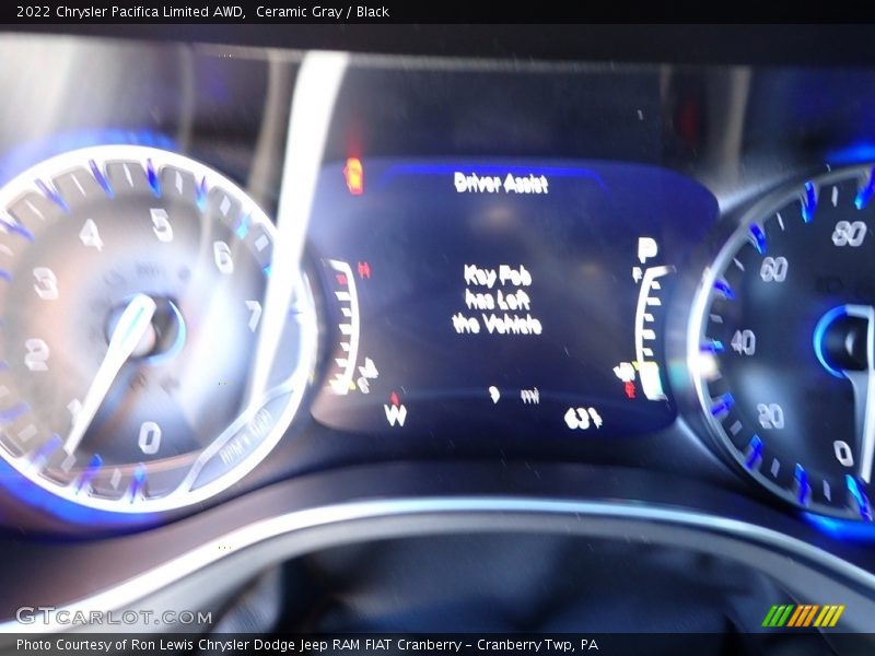 Ceramic Gray / Black 2022 Chrysler Pacifica Limited AWD