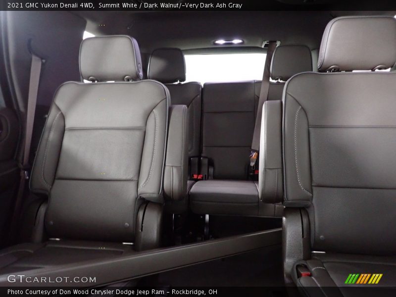 Summit White / Dark Walnut/­Very Dark Ash Gray 2021 GMC Yukon Denali 4WD