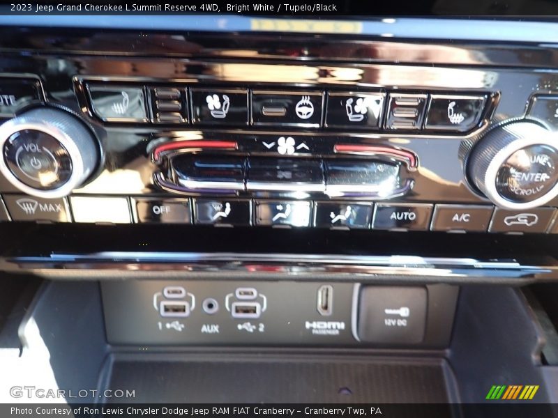 Bright White / Tupelo/Black 2023 Jeep Grand Cherokee L Summit Reserve 4WD