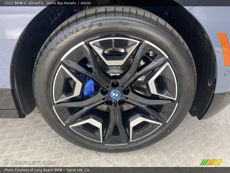  2023 iX xDrive50 Wheel
