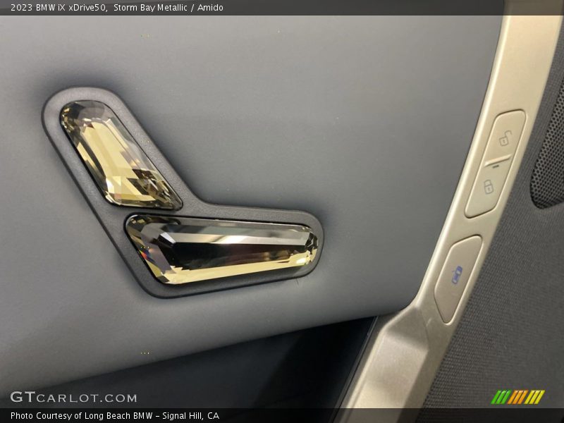 Door Panel of 2023 iX xDrive50