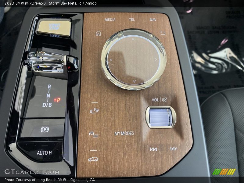  2023 iX xDrive50 1 Speed Automatic Shifter