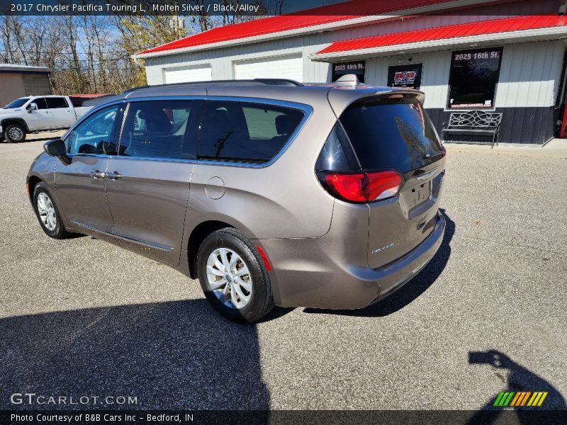 Molten Silver / Black/Alloy 2017 Chrysler Pacifica Touring L