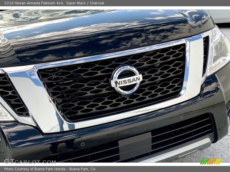 Super Black / Charcoal 2019 Nissan Armada Platinum 4x4