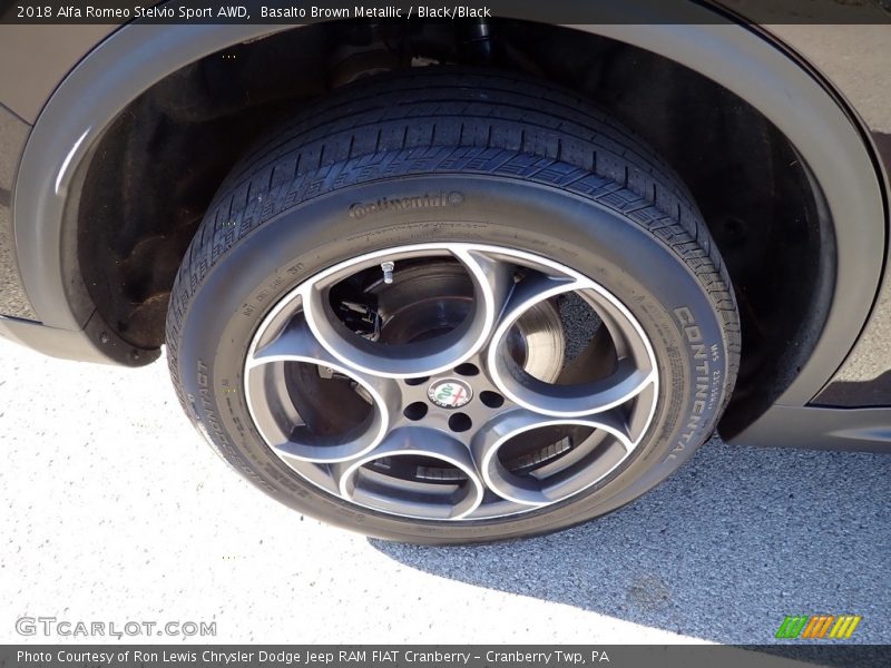 Basalto Brown Metallic / Black/Black 2018 Alfa Romeo Stelvio Sport AWD