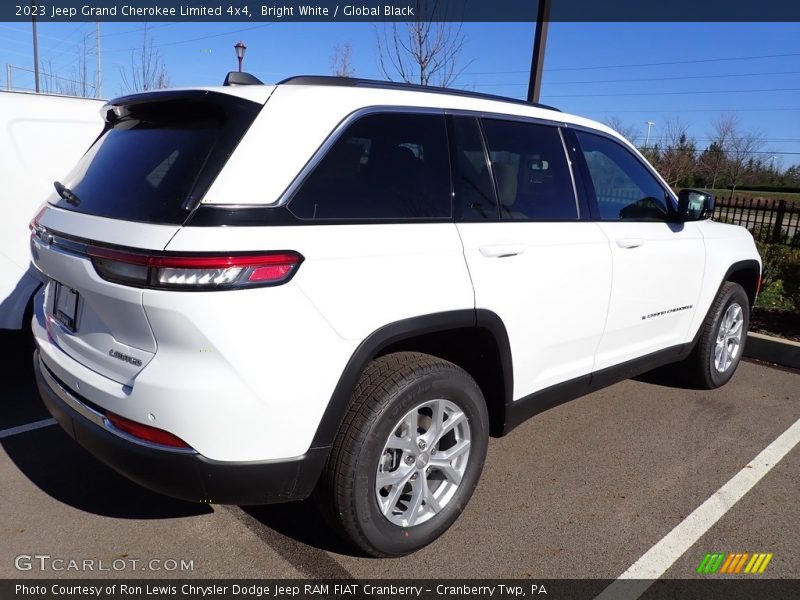 Bright White / Global Black 2023 Jeep Grand Cherokee Limited 4x4
