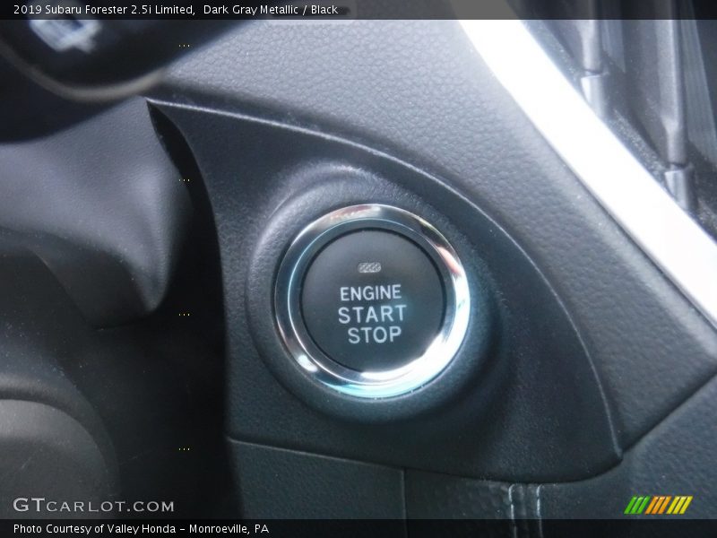 Dark Gray Metallic / Black 2019 Subaru Forester 2.5i Limited