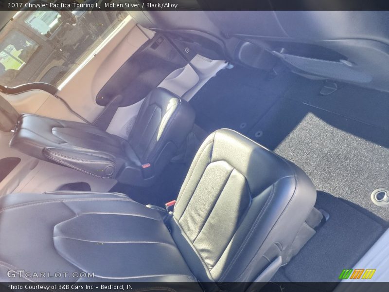 Molten Silver / Black/Alloy 2017 Chrysler Pacifica Touring L