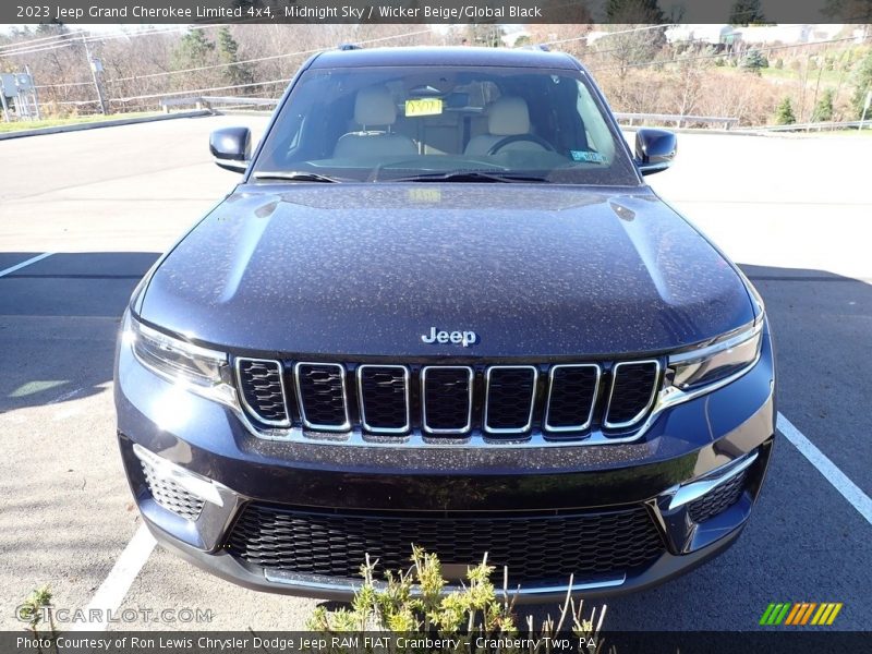 Midnight Sky / Wicker Beige/Global Black 2023 Jeep Grand Cherokee Limited 4x4