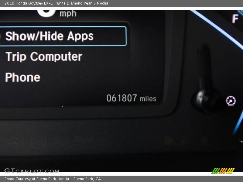 White Diamond Pearl / Mocha 2018 Honda Odyssey EX-L