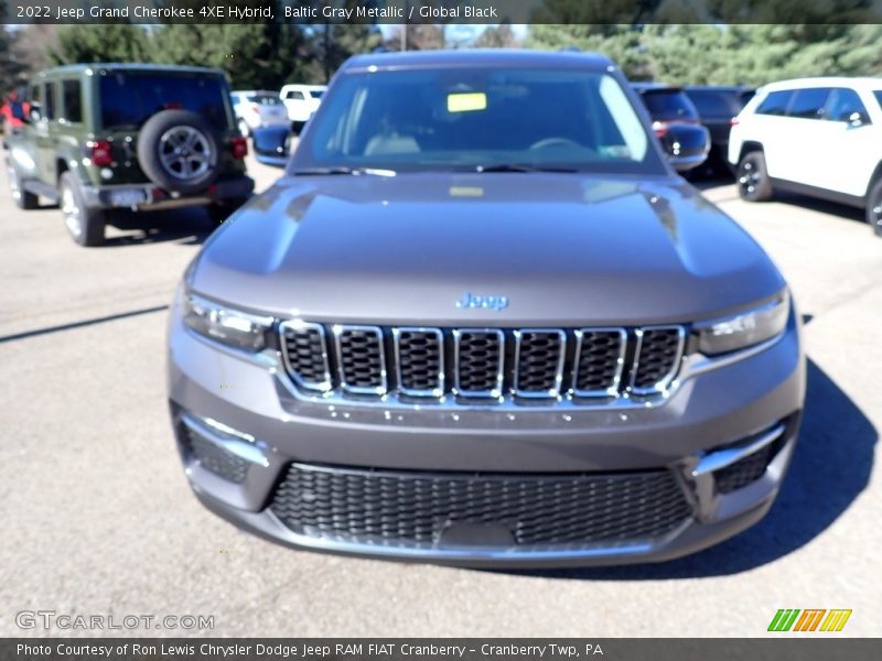 Baltic Gray Metallic / Global Black 2022 Jeep Grand Cherokee 4XE Hybrid