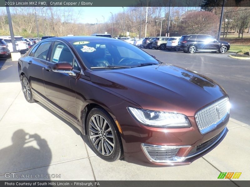 Front 3/4 View of 2019 MKZ FWD