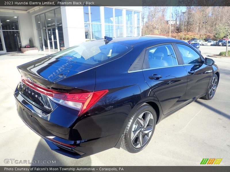 Phantom Black / Black 2023 Hyundai Elantra Limited