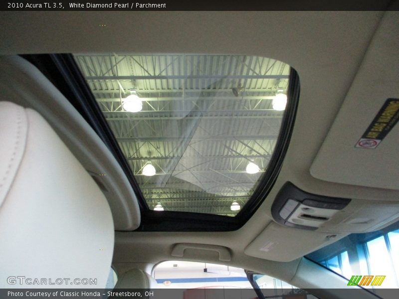 White Diamond Pearl / Parchment 2010 Acura TL 3.5