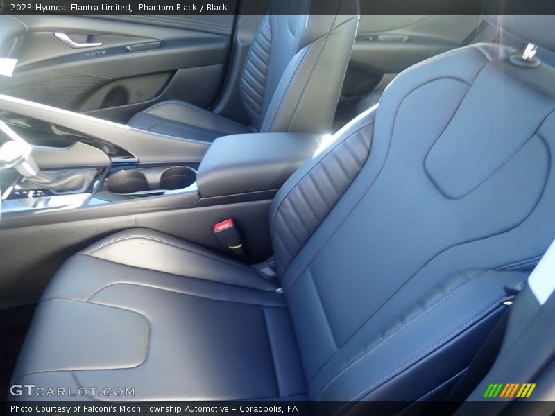 Phantom Black / Black 2023 Hyundai Elantra Limited