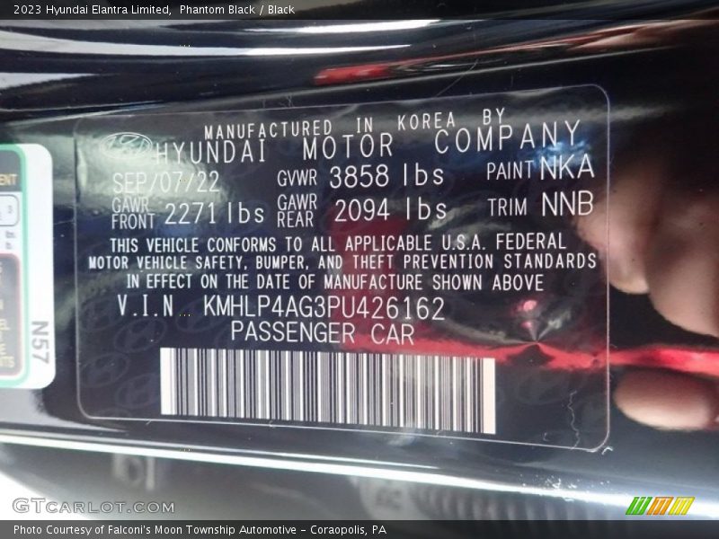 Phantom Black / Black 2023 Hyundai Elantra Limited