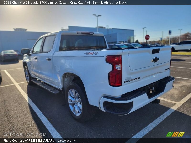 Summit White / Jet Black 2022 Chevrolet Silverado 1500 Limited Custom Crew Cab 4x4