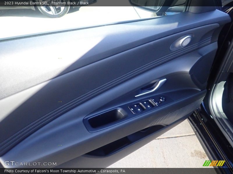 Phantom Black / Black 2023 Hyundai Elantra SEL